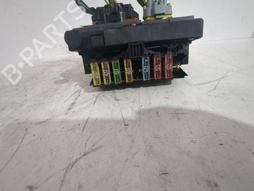 Used Fuse box CITROËN C4 Grand Picasso I (UA_) 1.6 HDi (109 hp) 31565360