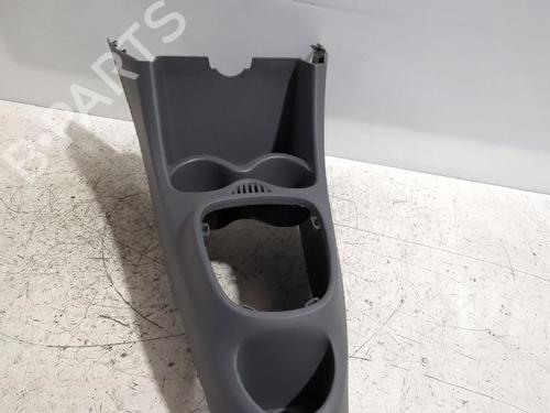 Console centrale Console centrale PEUGEOT 107 (PM_, PN_) 1.4 HDi (54 hp) 33746318 33746318