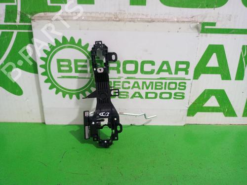 Used Front right exterior door handle TOYOTA AURIS (_E18_) 1.8 Hybrid (ZWE186_, ZWE186R) (136 hp) 31554368