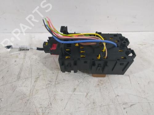 Used Fuse box Fuse box PEUGEOT RIFTER 1.5 BlueHDi 100 (102 hp) 31564538 31564538
