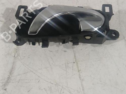 Used Front left interior door handle NISSAN QASHQAI II (J11, J11_) 1.5 dCi (116 hp) 31566843