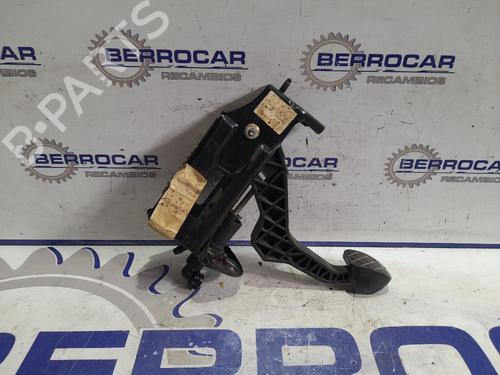 Used Clutch pedal Clutch pedal SEAT LEON (1M1) 1.9 TDI (90 hp) 31538812 31538812