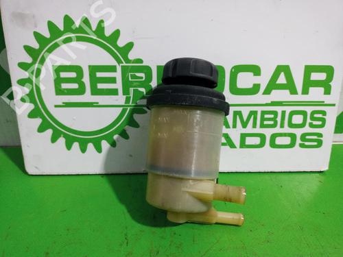Used Power steering reservoir Power steering reservoir KIA CARNIVAL I (UP, FL) [1998-2001] 31674920 31674920