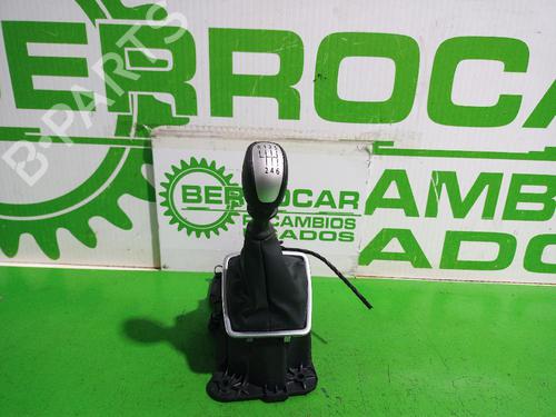 Used Gear lever Gear lever RENAULT LAGUNA III Grandtour (KT0/1) 3.0 dCi (KT03, KT13) (235 hp) 31552588 31552588
