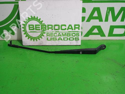 Used Front windshield wiper arm Front windshield wiper arm 31548459 31548459