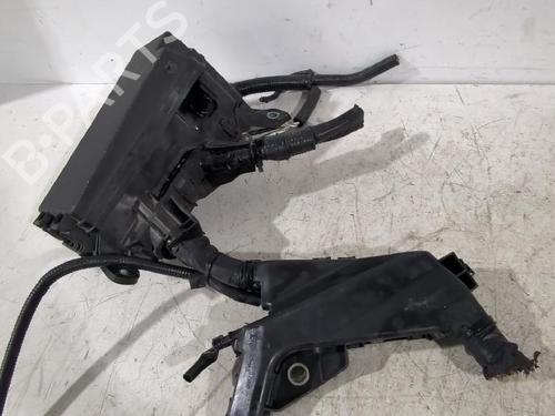 Fuse box TOYOTA COROLLA Hatchback (_E21_, _EA1_, _EH1_) 1.8 VVTi Hybrid (ZWE219) | BP32462015E1 - Image 2