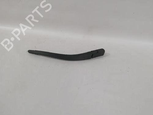 Used Rear windshield wiper arm Rear windshield wiper arm 33746425 33746425