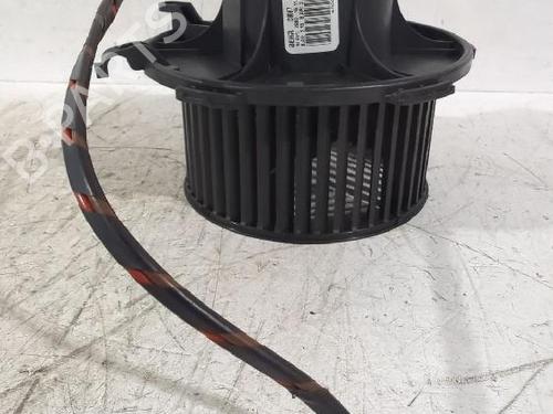 Used Heater blower motor OPEL ZAFIRA / ZAFIRA FAMILY B (A05) 1.9 CDTI (M75) (120 hp) 31566387