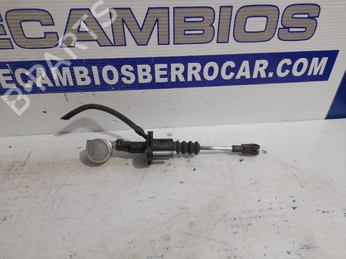 Used Clutch slave cylinder Clutch slave cylinder OPEL ASTRA H Estate Van (L70) 1.7 CDTI (L70) (101 hp) 31541857 31541857