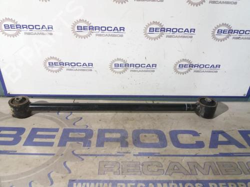 Venstre bagtil bærearm KIA SORENTO I (JC) 2.5 CRDi (170 hp) 31569913