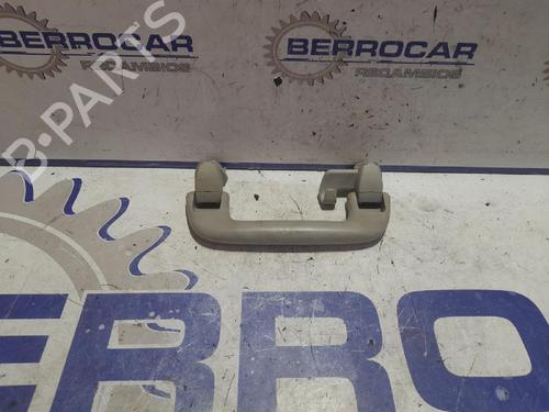 Håndtag i tag TOYOTA AVENSIS (_T25_) 1.8 VVT-i (ZZT251_, ZZT251R) (129 hp) 31673057