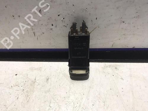 Switch SAAB 9-3 Cabriolet (YS3D) 2.0 Turbo | BP31570231I30 - Image 2