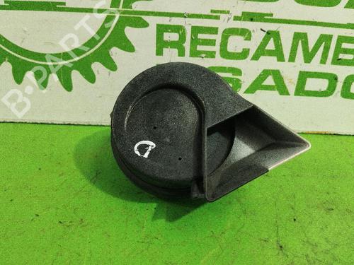Used Horn Horn VOLVO S40 I (644) 1.6 (109 hp) 31545906 31545906