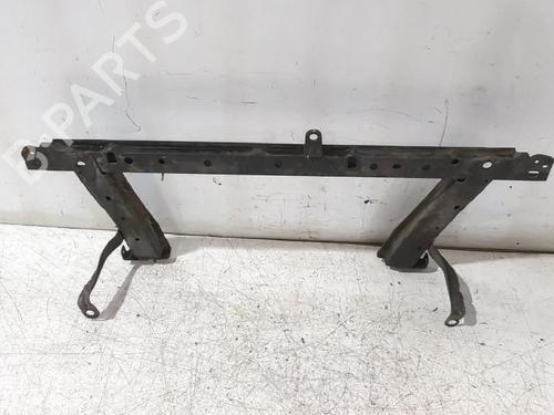 Travesaño Travesaño RENAULT CLIO III (BR0/1, CR0/1) 1.4 16V (98 hp) 36404648 36404648