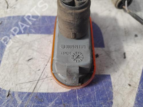 Right front indicator VW GOLF V (1K1) 1.9 TDI | BP31570439C33