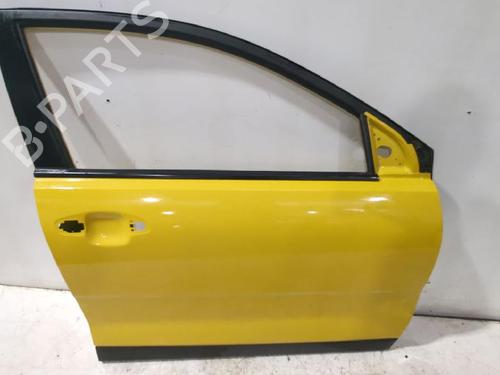 Used Right front door KIA STONIC (YB) 1.0 T-GDi (101 hp) 31567444