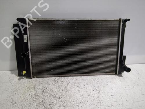 Used Water radiator Water radiator TOYOTA AURIS (_E15_) 1.6 (ZRE151_, ZRE151R) (124 hp) 33735409 33735409