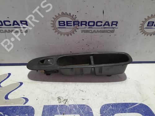 right-rear-window-switch-toyota-corolla-verso-zer_-zze12_-r1_-2004-2005-2006-2007-2008-2009-31678722 main image