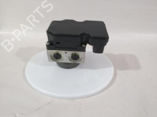 ABS pump TOYOTA COROLLA Saloon (_E21_) 1.8 VVTi Hybrid (ZWE211) | BP33747301M43 - Image 3