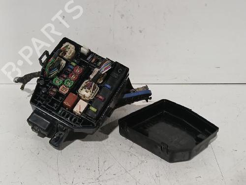 Used Fuse box Fuse box TOYOTA YARIS (_P9_) 1.33 VVT-i (NSP90_, NSP90R) (100 hp) 32466138 32466138