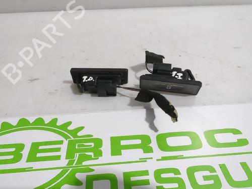 Nummerpladelys DACIA DUSTER (HM_) 1.0 TCe 90 (HMM6) | BP32462645I40