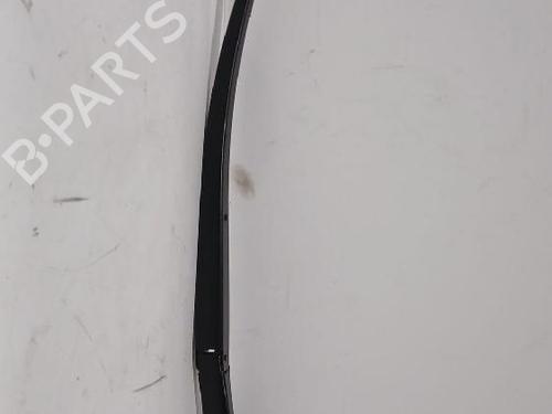 Used Front windshield wiper arm KIA STONIC (YB) 1.0 T-GDi (101 hp) 31567432