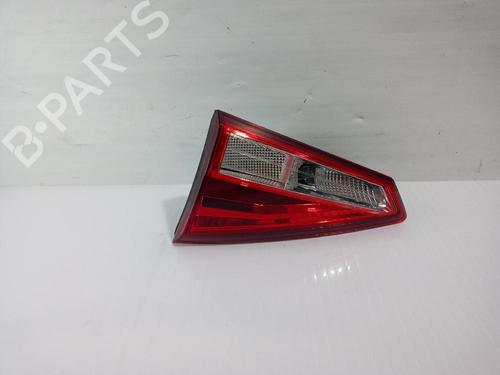 Used Right tailgate light SEAT ARONA (KJ7, KJP) 1.0 TSI (110 hp) 31556403