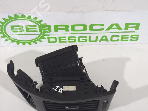 Used Air vent HYUNDAI i30 (FD) 1.6 CRDi (90 hp) 31567026