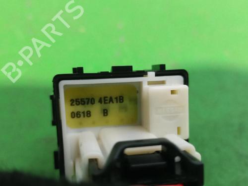 Mirror switch NISSAN QASHQAI II (J11, J11_) 1.2 DIG-T | BP31554563I25 - Image 5