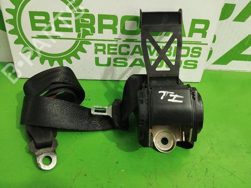 Used Rear left seatbelt Rear left seatbelt VW GOLF III (1H1) 1.9 D (64 hp) 31544596 31544596