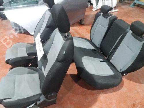Used Seats set Seats set ALFA ROMEO GIULIETTA (940_) 1.6 JTDM (940FXD1A) (105 hp) 31569979 31569979