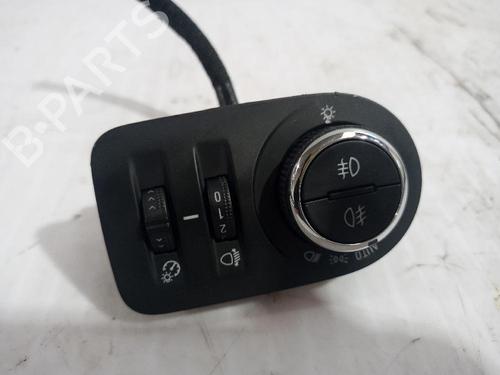 Headlight switch OPEL CORSA F (P2JO) 1.2 (68) | BP31562726I24