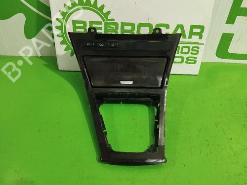 Used Ashtray Ashtray BMW X3 (E83) 2.0 d (150 hp) 31545130 31545130