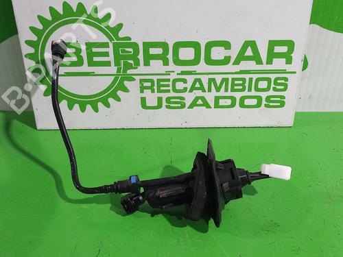 Used Clutch slave cylinder Clutch slave cylinder FORD FOCUS III Saloon 1.6 TDCi (115 hp) 31544366 31544366