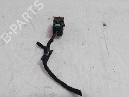 Warning switch VW EOS (1F7, 1F8) 2.0 FSI | BP31559751I22 - Image 2