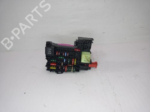 Used Fuse box SEAT ARONA (KJ7, KJP) 1.0 TSI (110 hp) 31556431