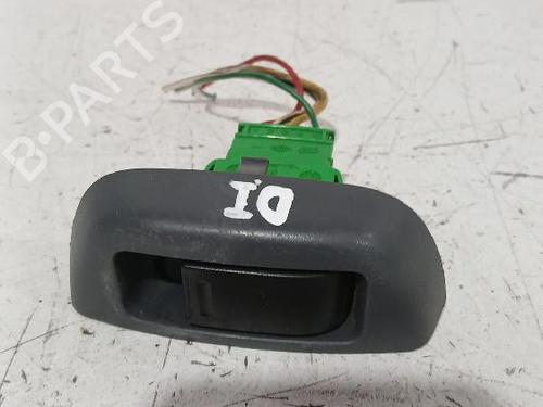 Used Left front window switch Left front window switch PEUGEOT 107 (PM_, PN_) 1.4 HDi (54 hp) 33746424 33746424