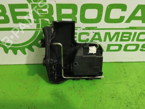 Used Fuel door actuator Fuel door actuator VOLVO S40 I (644) 1.6 (109 hp) 31545904 31545904