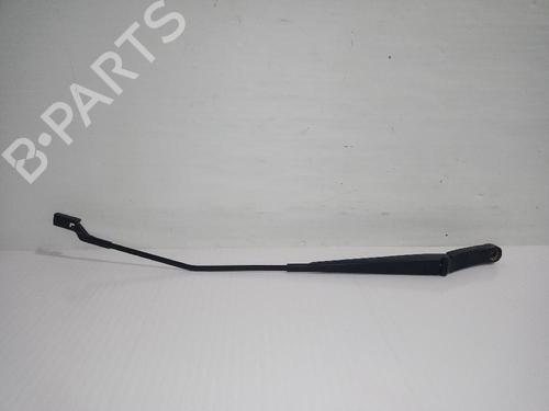 front-windshield-wiper-arm-seat-arona-kj7-kjp-2017-31556383 main image