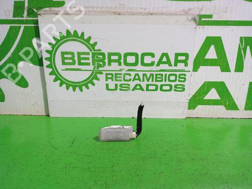 interior-roof-light-citroen-c4-grand-picasso-i-ua_-2006-2007-2008-2009-2010-2011-2012-2013-31676840 main image