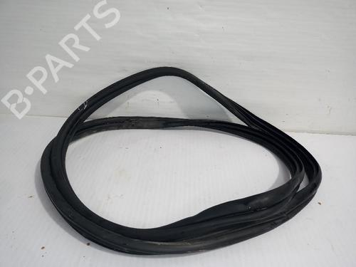 rubber-door-seal-kia-sportage-v-nq5-2021-31555123 main image