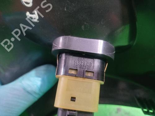 Right front window switch FORD FOCUS I Saloon (DFW) 1.8 Turbo DI / TDDi | BP31546906I26