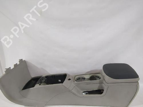 Used Middle console Middle console VOLVO C30 (533) 1.8 (125 hp) 34118983 34118983