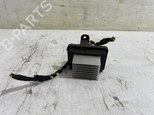 Used Heater resistor Heater resistor OPEL CORSA F (P2JO) 1.2 (68) (101 hp) 31562773 31562773