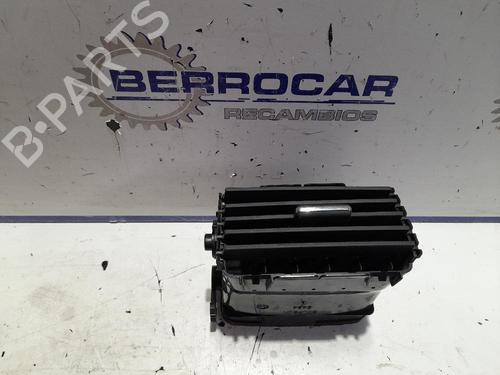 Used Air vent Air vent TOYOTA AVENSIS (_T25_) 1.8 VVT-i (ZZT251_, ZZT251R) (129 hp) 31673081 31673081