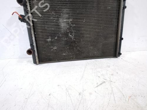 Used Water radiator Water radiator 32466240 32466240