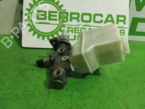 Used Brake master cylinder Brake master cylinder CITROËN C5 I Break (DE_) 2.0 HDi (DERHZB, DERHZE) (109 hp) 31547268 31547268