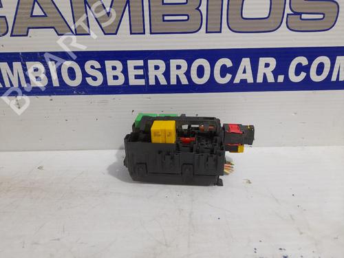 Used Fuse box Fuse box PEUGEOT EXPERT Van (V_) 1.6 BlueHDi 95 (95 hp) 31541559 31541559