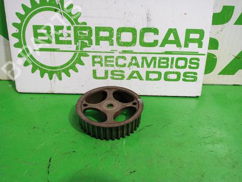Used Pulley RENAULT GRAND SCÉNIC II (JM0/1_) 1.6 Flex (112 hp) 31549342