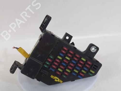Used Fuse box Fuse box 38868204 38868204